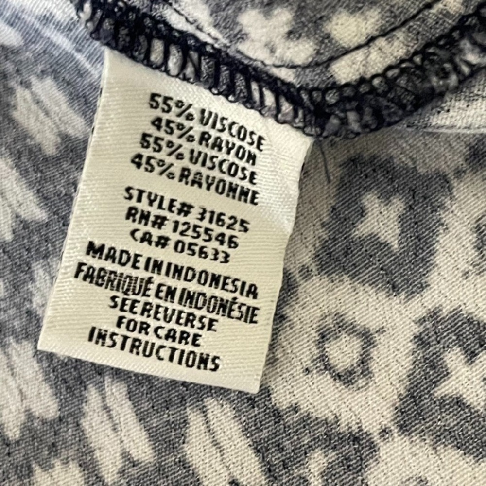 Habitat Patchwork Blouse Size L Blue White Button Front Relaxed Artsy - Picture 4 of 10